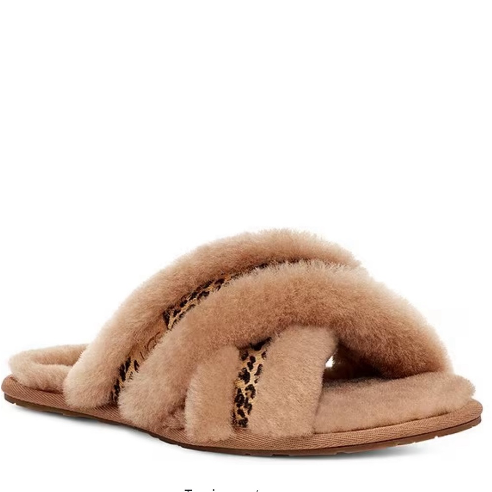 Ugg scuffita slippers